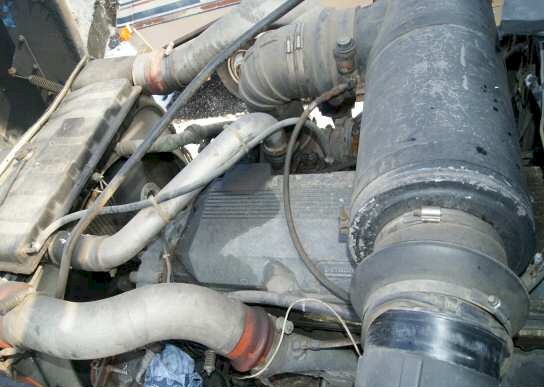 1992 Peterbuilt 377 for salvage