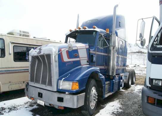 1992 Peterbuilt 377 for salvage