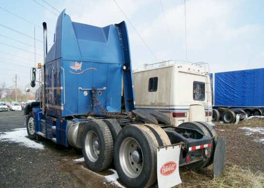 1992 Peterbuilt 377 for salvage