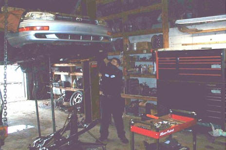 Auto and truck repair service
